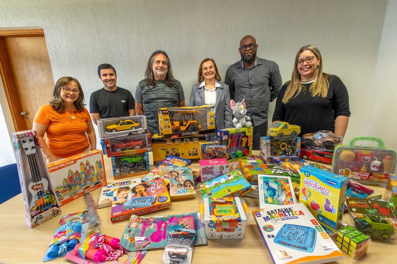 Mostra de servidores reúne arte e solidariedade em Jundiaí