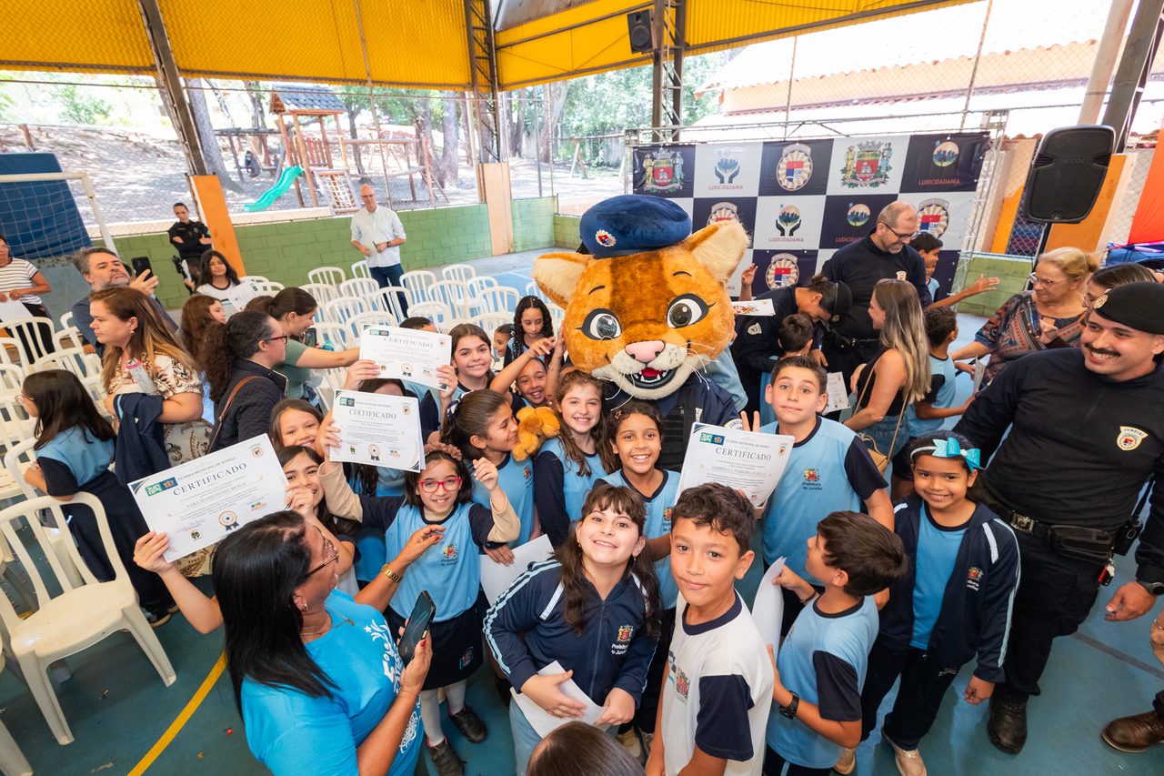 Projeto da Guarda Municipal forma 175 alunos no Ludicidadania