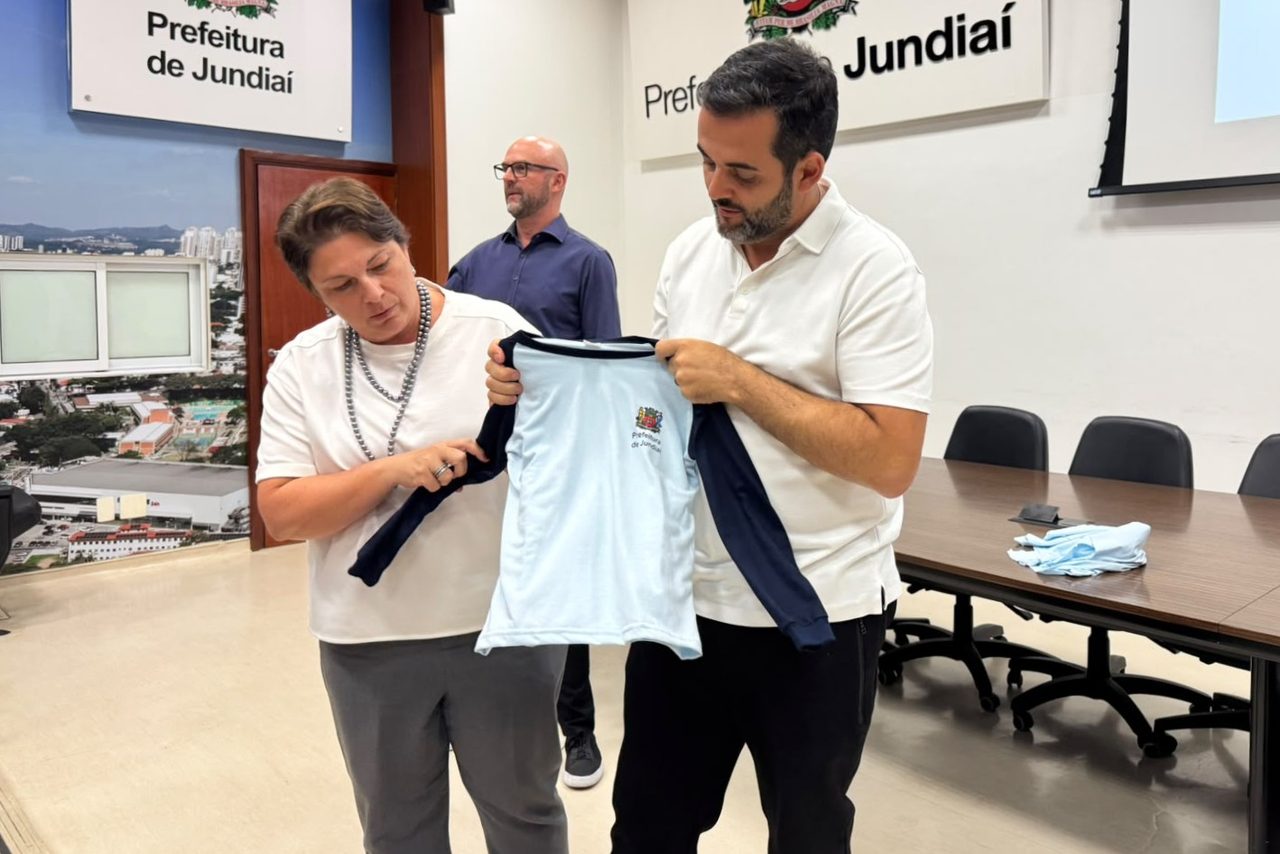 Crédito apoia confecções de uniformes em Jundiaí